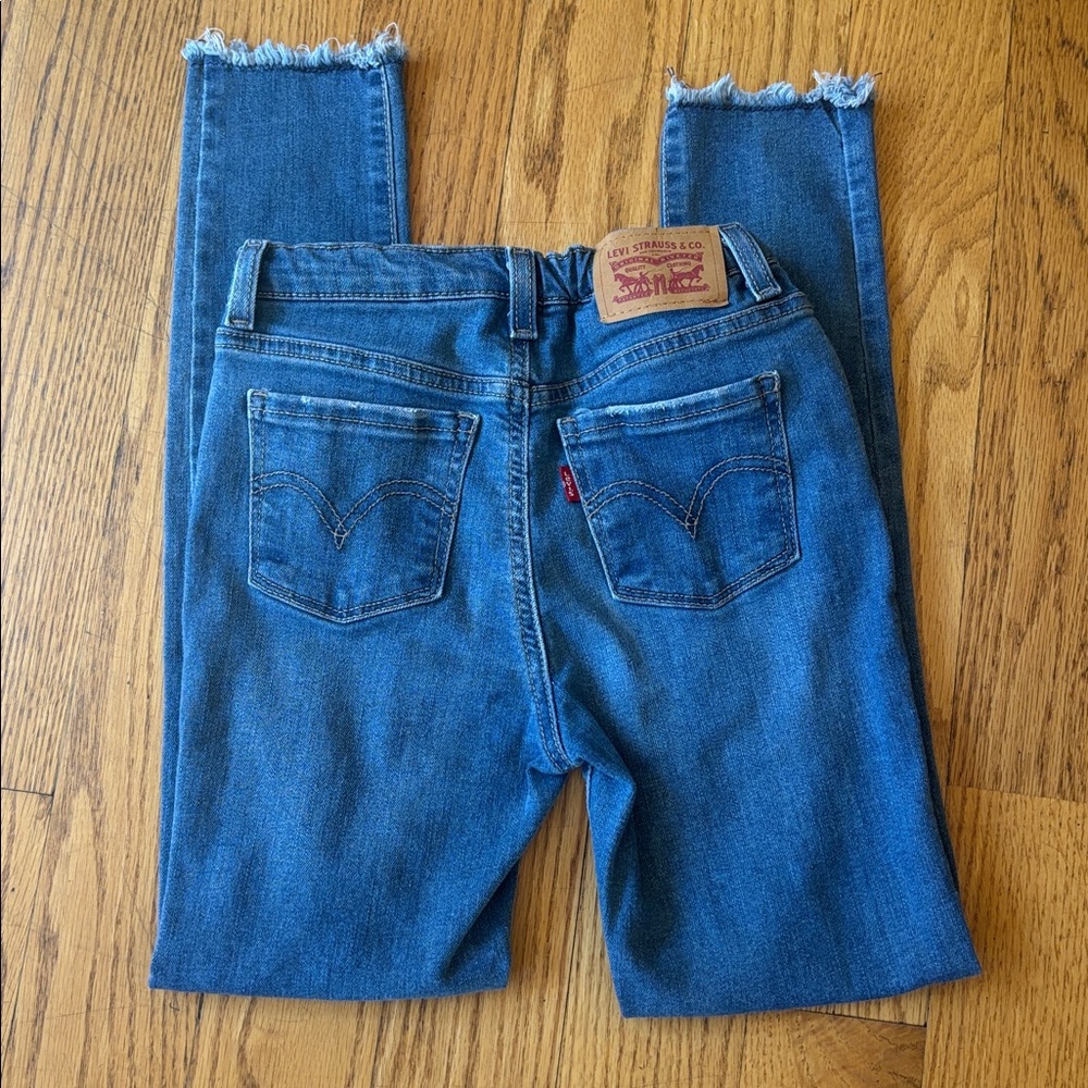 Levi's 720 high rise Classic Blue Straight Leg Jeans distressed